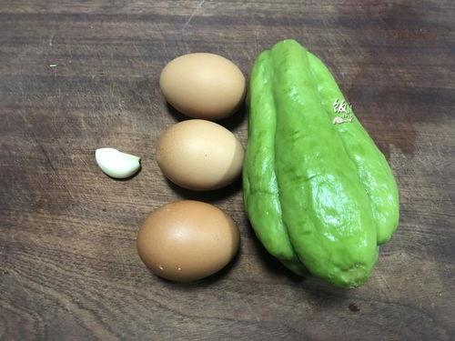 吃佛手瓜手肿了,食用需谨慎