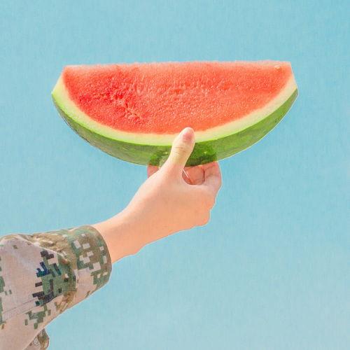 情侣头像夏天吃瓜勺子,情侣头像中的吃瓜勺子浪漫时光