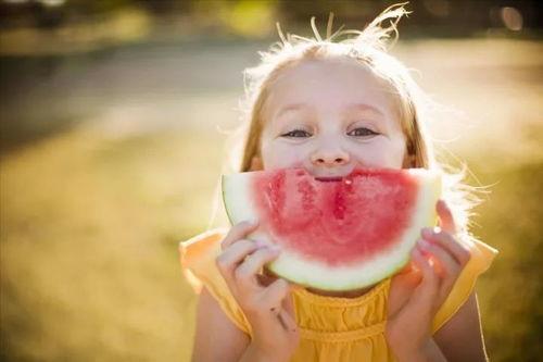 胖宝贝吃瓜啦,揭秘娱乐圈那些不为人知的幕后故事