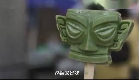 面具戴上吃瓜,探寻吃瓜背后的真相